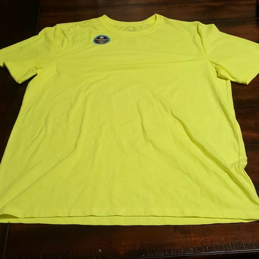 Athletic performance men tee.